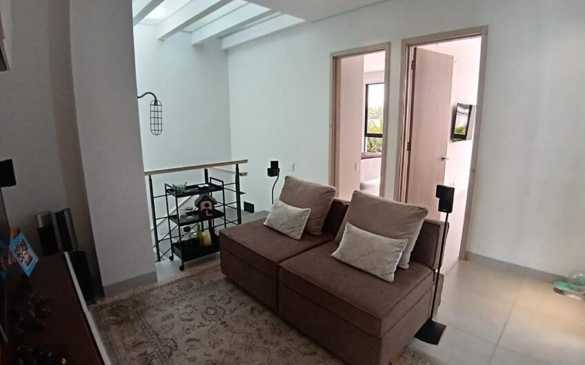 Casa Campestre de dos niveles para la Venta vía al Caimo