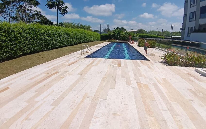 Casa Campestre de dos niveles para la Venta vía al Caimo