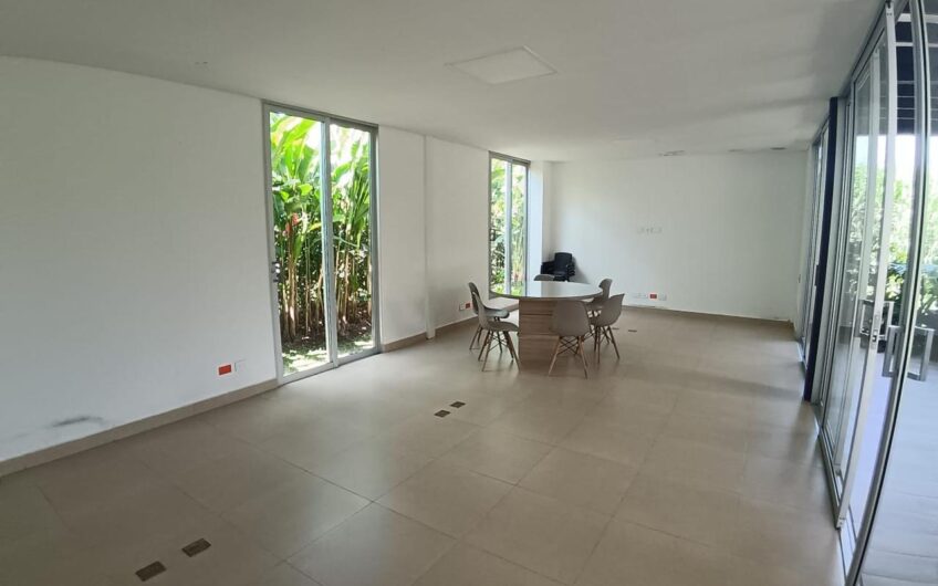 Casa Campestre de dos niveles para la Venta vía al Caimo