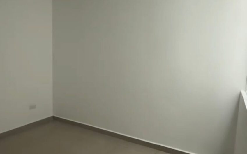 Casa de dos niveles para la Venta en Oro Negro al norte de Armenia