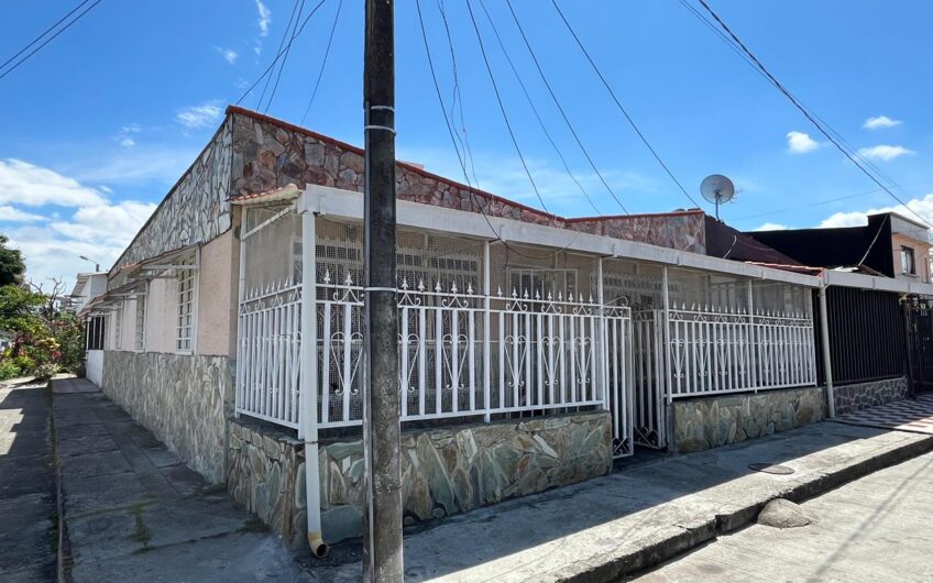 Casa para la Venta en Montenegro Quindio