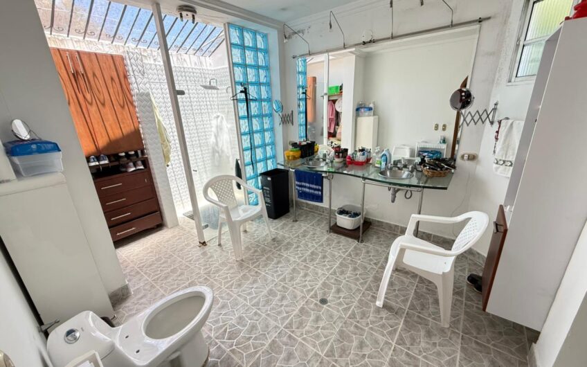 Casa Campestre en Conjunto Cerrado para la Venta en el Sector del Club Campestre