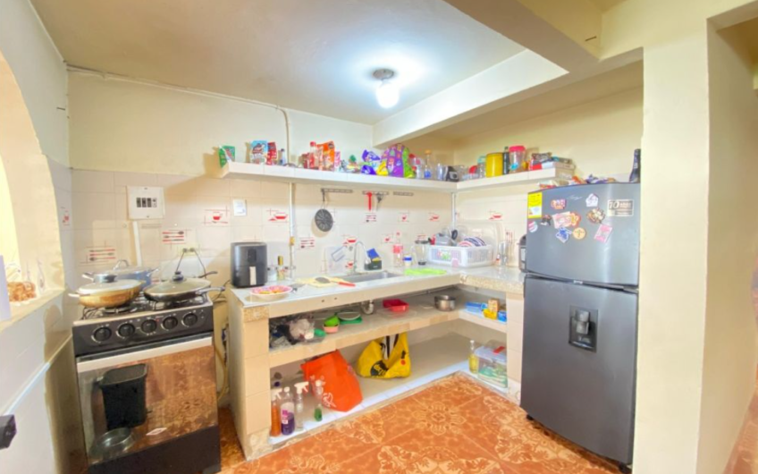 Casa Bifamiliar para la Venta en Ciudad Dorada