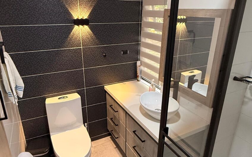 Casa Campestre para la Venta en la Avenida Centenario