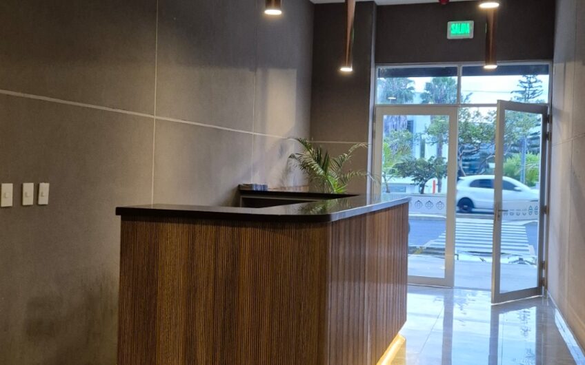 Apartaestudio completamente amoblado para la Venta en la Avenida Centenario