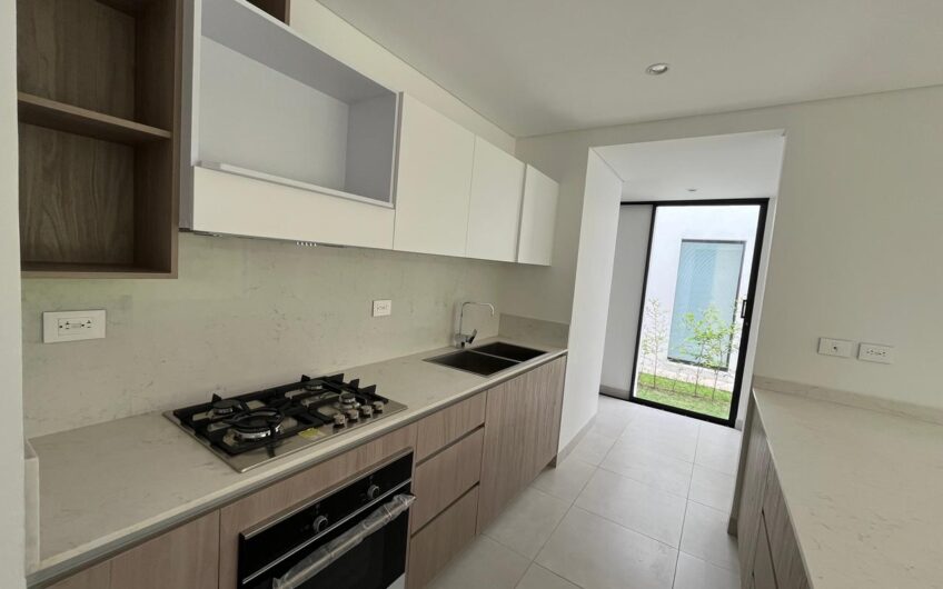 Casa Campestre para la Venta Vía al Caimo