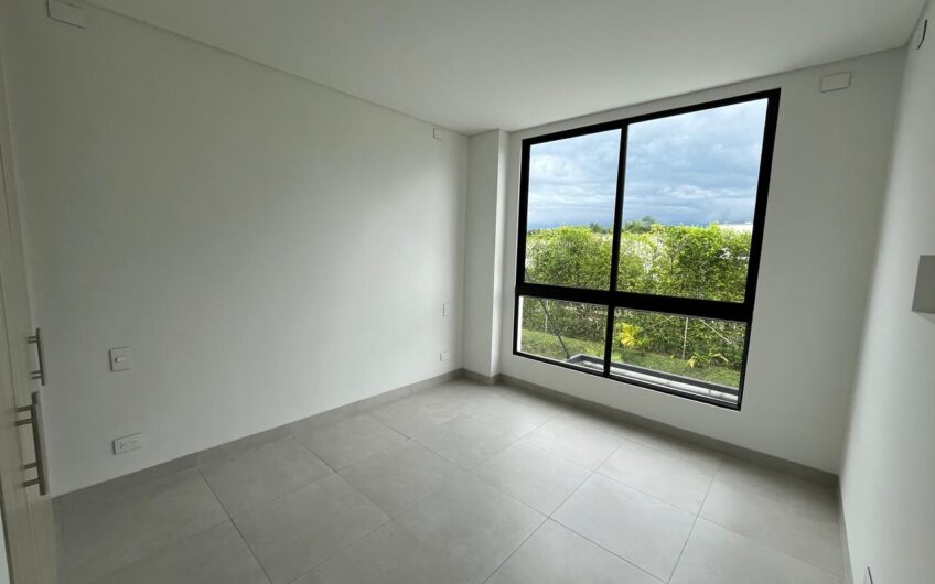 Casa Campestre para la Venta Vía al Caimo