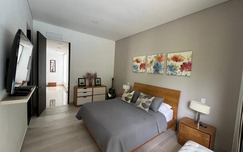 Hermosa Casa Campestre para la Venta Vía al Valle