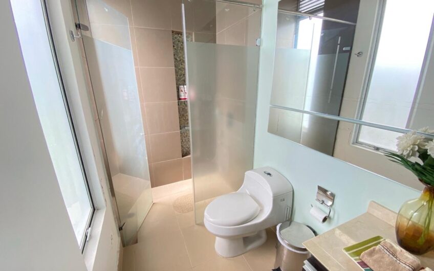 Casa Campestre en Condominio para Arriendo en el Caimo