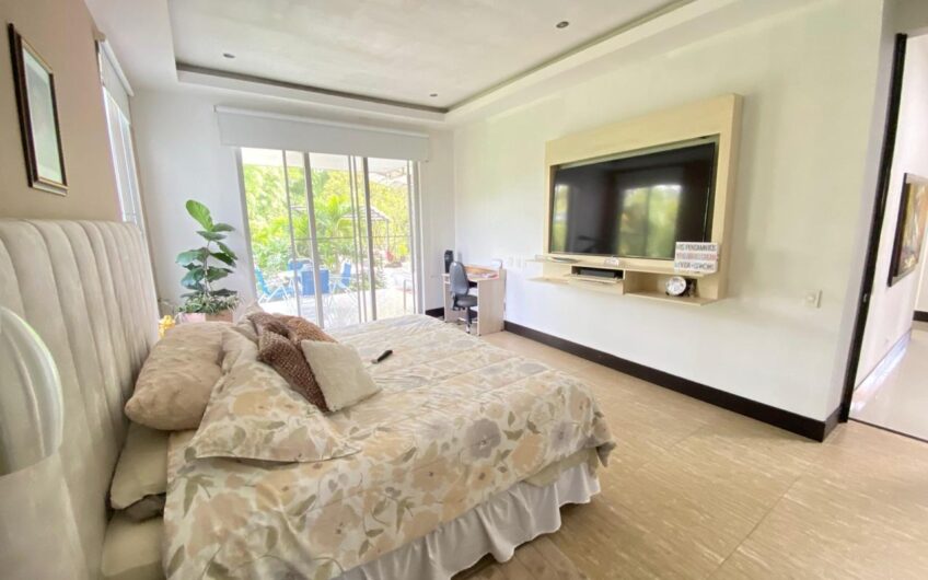 Casa Campestre en Condominio para Arriendo en el Caimo