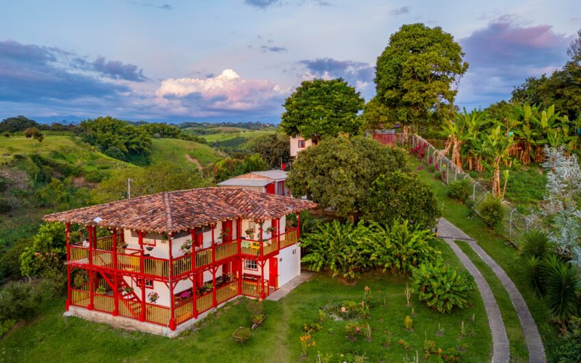 Hermosa Finca para la Venta en Finlandia, Quindío