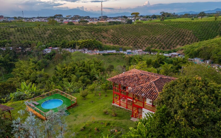 Hermosa Finca para la Venta en Finlandia, Quindío