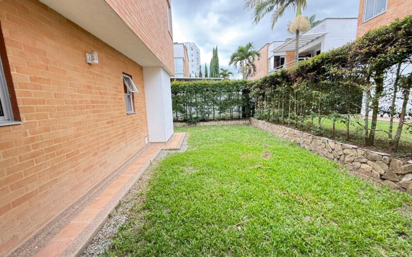 Casa de dos niveles para Arriendo en la Castellana al norte de Armenia