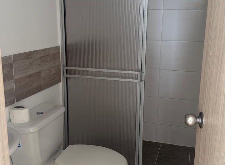 Apartamento para la Venta en Puerto Espejo al Sur de Armenia en Condominio Campestre