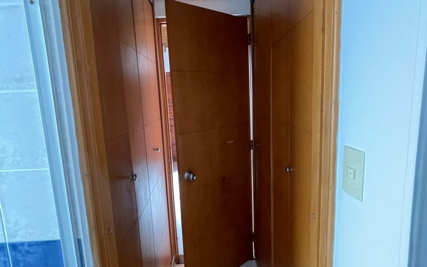 Casa de dos niveles para Arriendo en la Avenida 19 norte