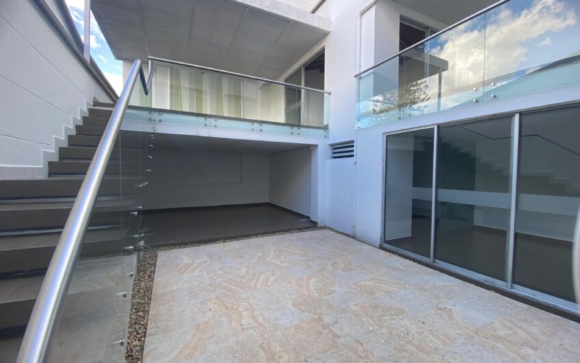 Casa Comercial para Arriendo en el sector de la Castellana