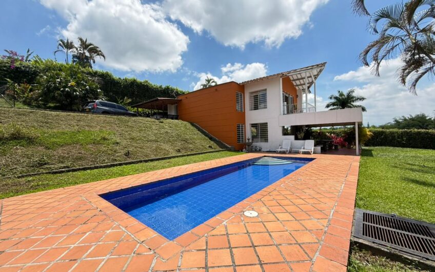 Casa Campestre para Arriendo en sector Aeropuerto – Tebaida