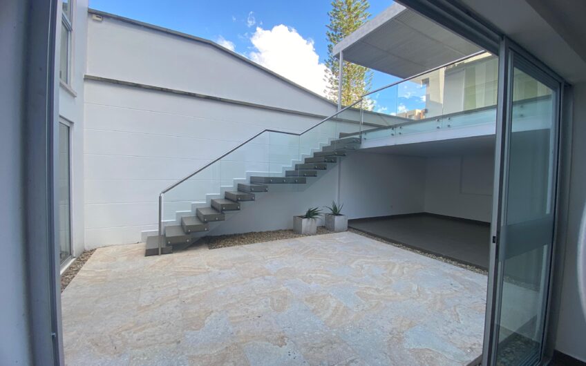 Casa Comercial para Arriendo en el sector de la Castellana