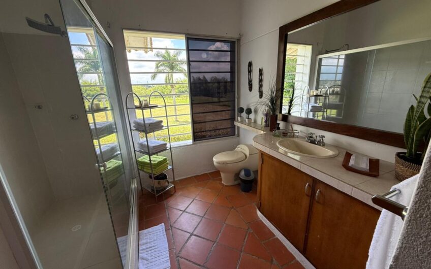 Casa Campestre para Arriendo en sector Aeropuerto – Tebaida