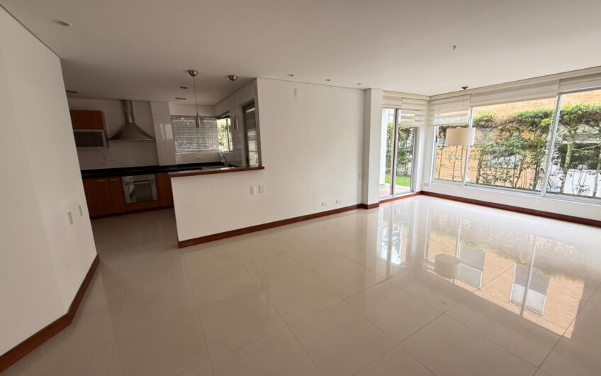 Casa de dos niveles para Arriendo en la Castellana al norte de Armenia