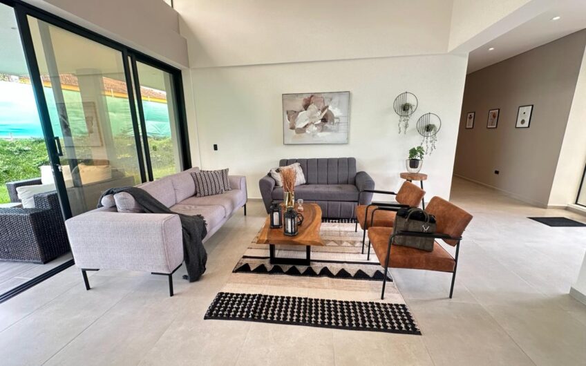 Espectacular Casa Campestre para la Venta en La Tebaida