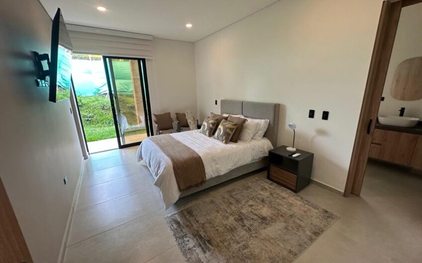 Espectacular Casa Campestre para la Venta en La Tebaida