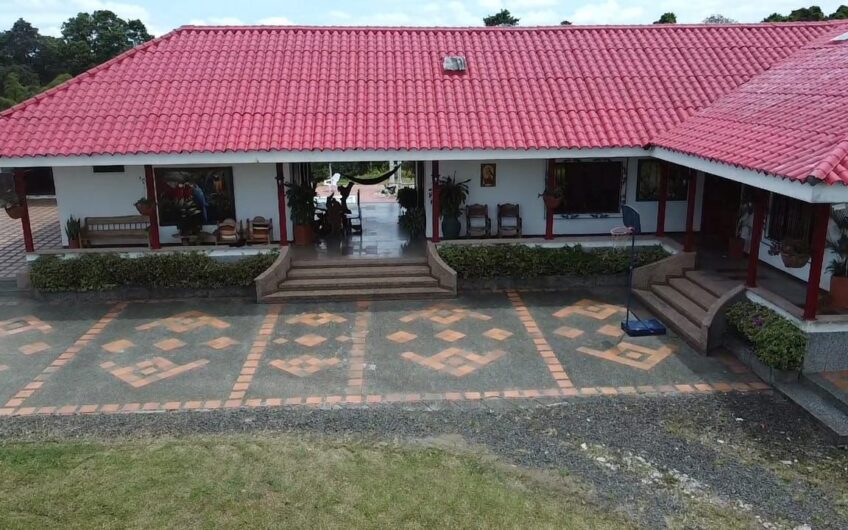 Finca para la Venta en la zona rural de Quimbaya