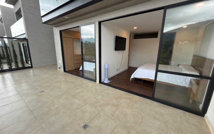 Casa Campestre para Arriendo en la Avenida Centenario