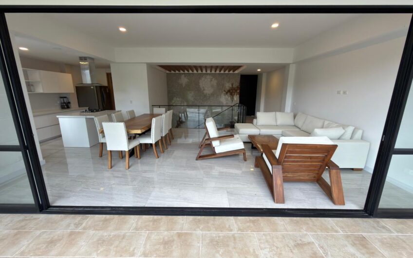 Casa Campestre para Arriendo en la Avenida Centenario