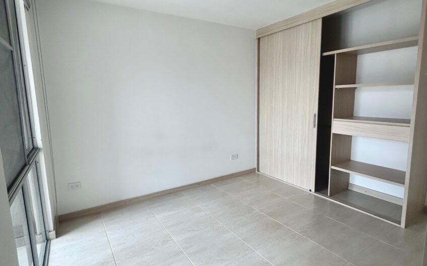 Apartamento para la Venta en Condominio Campestre en Puerto Espejo