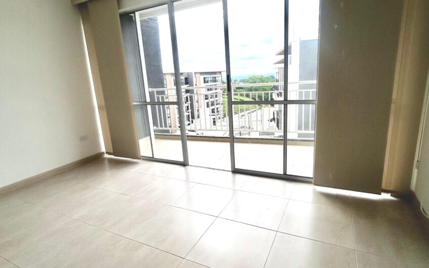 Apartamento para la Venta en Condominio Campestre en Puerto Espejo