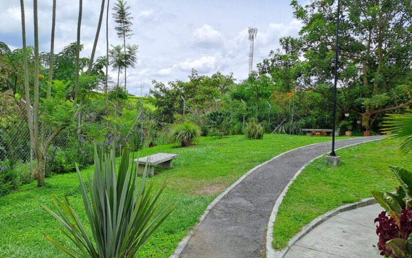 Apartamento para la Venta en Condominio Campestre en Puerto Espejo