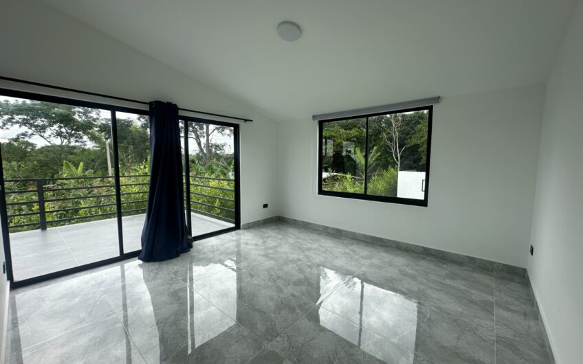Casa Campestre para la Venta en Montenegro, Quindío