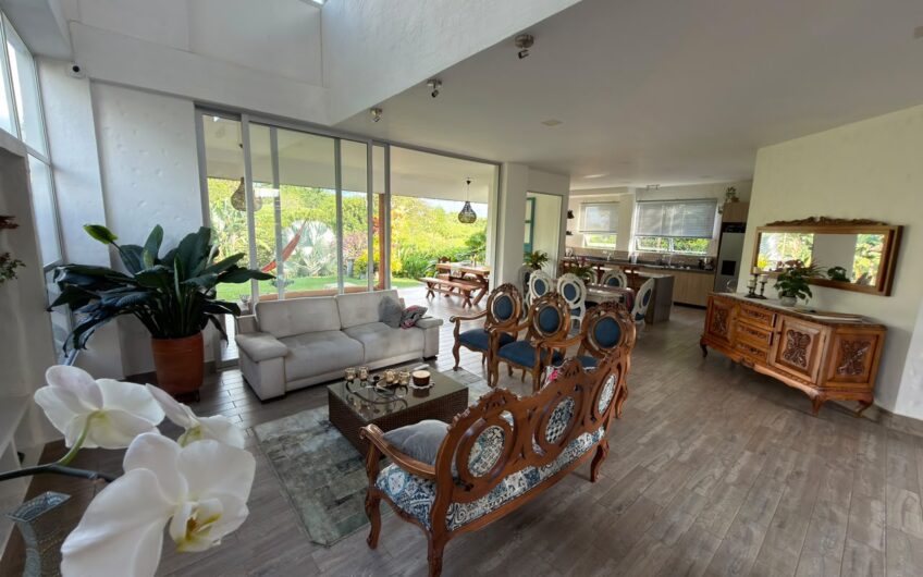 Casa Campestre para la Venta – Vía Rio Verde