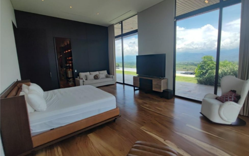Exclusiva Casa Campestre para la Venta en Cerritos