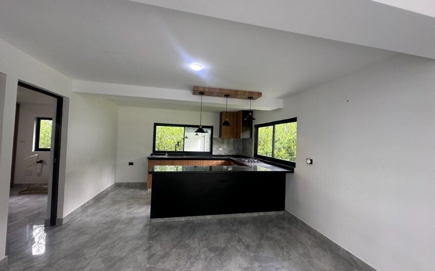 Casa Campestre para la Venta en Montenegro, Quindío