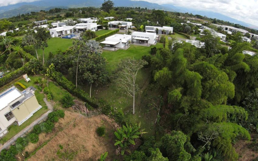Casa Campestre para la Venta en el Sector del Caimo