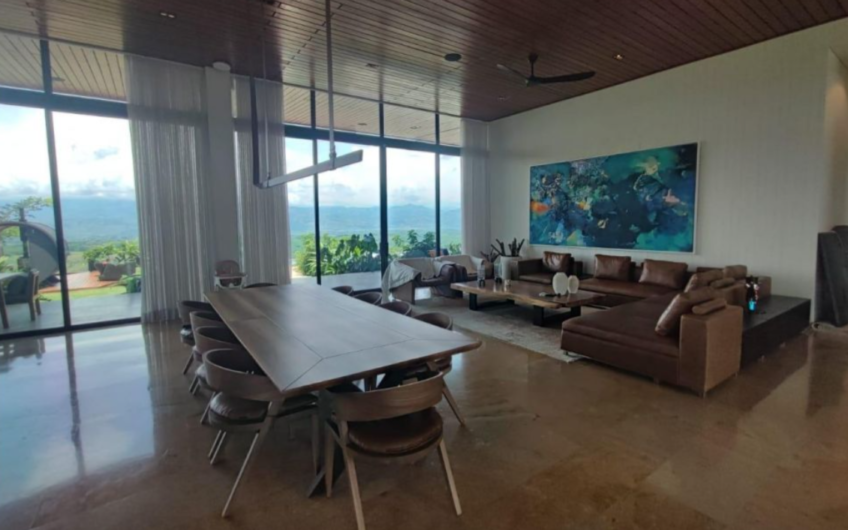 Exclusiva Casa Campestre para la Venta en Cerritos