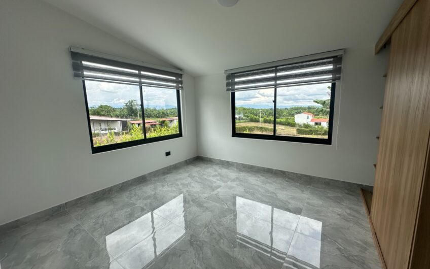 Casa Campestre para la Venta en Montenegro, Quindío