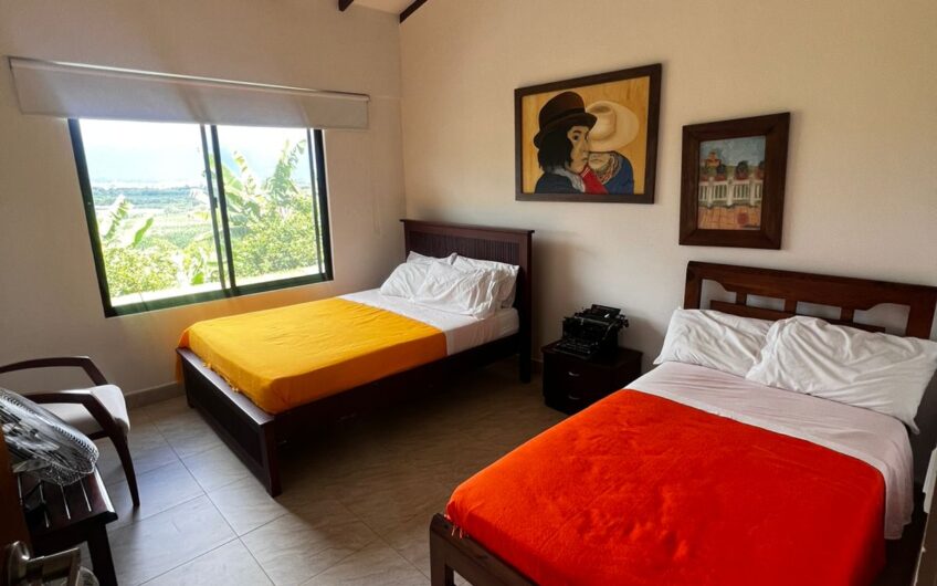 Casa Campestre completamente Amoblada para Arriendo en Pueblo Tapao
