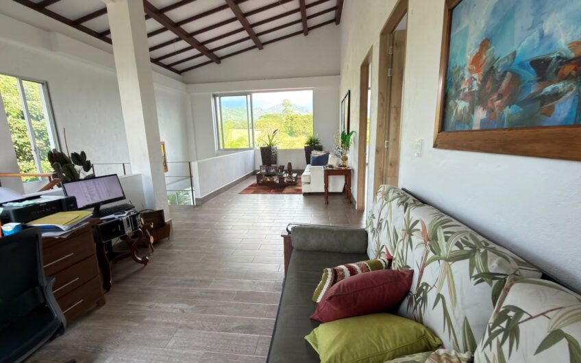 Casa Campestre para la Venta – Vía Rio Verde