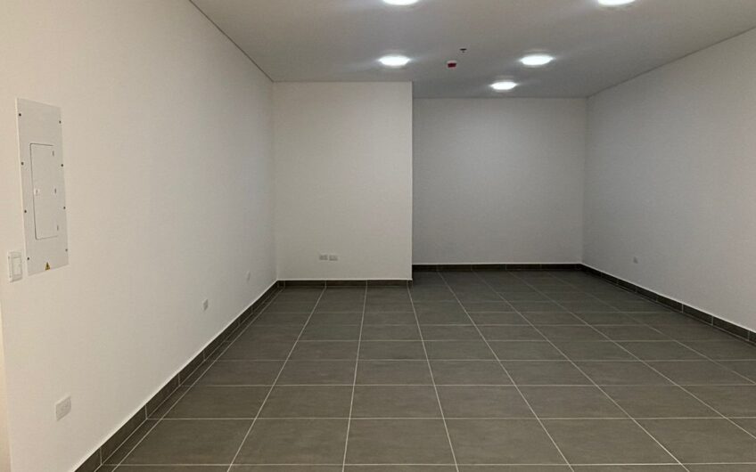 Local y/o consultorio para Arriendo en la Avenida Centenario