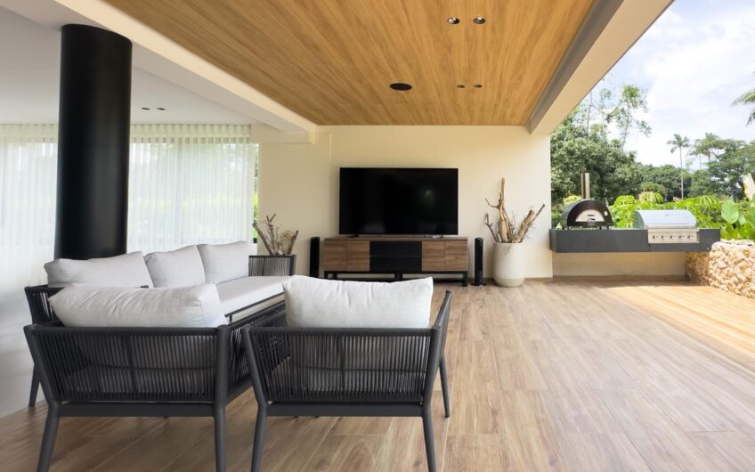 Casa Campestre para la Venta en Cerritos – Pereira