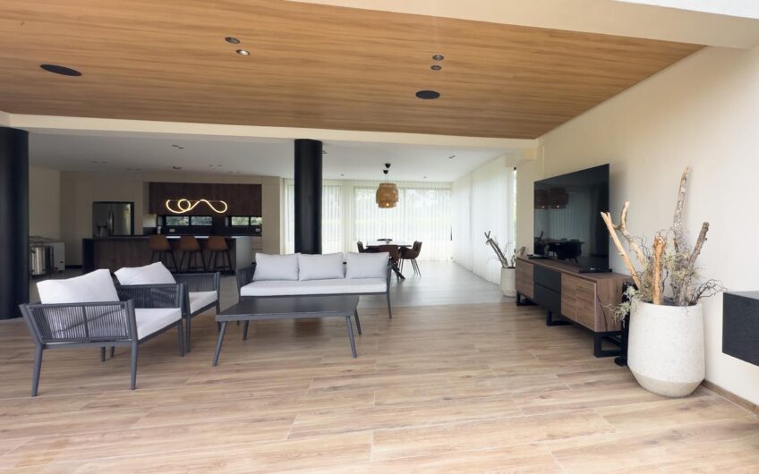 Casa Campestre para la Venta en Cerritos – Pereira