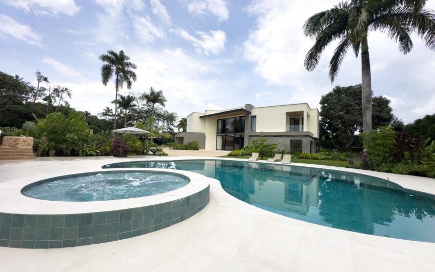 Casa Campestre para la Venta en Cerritos – Pereira