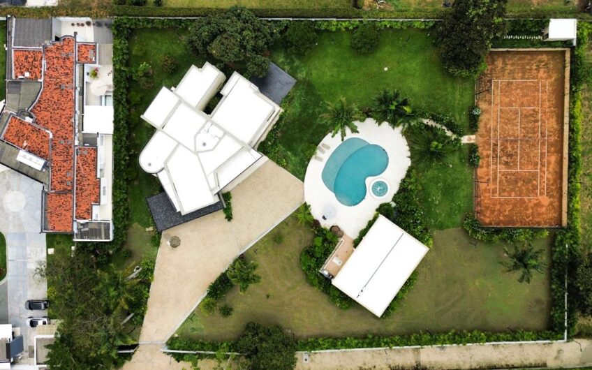 Casa Campestre para la Venta en Cerritos – Pereira