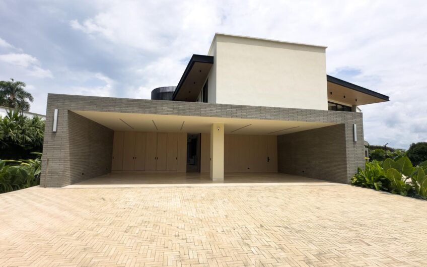 Casa Campestre para la Venta en Cerritos – Pereira