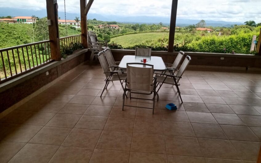 Exclusiva Casa Campestre para la Venta en Montenegro, Quindío