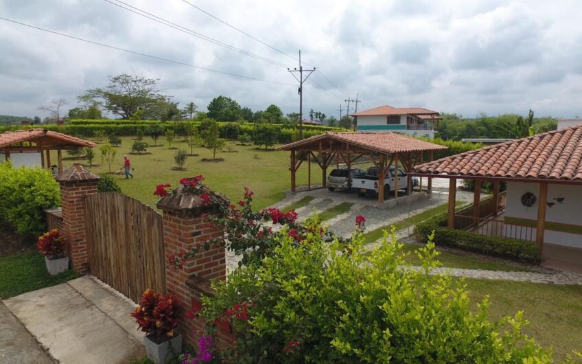 Exclusiva Casa Campestre para la Venta en Montenegro, Quindío