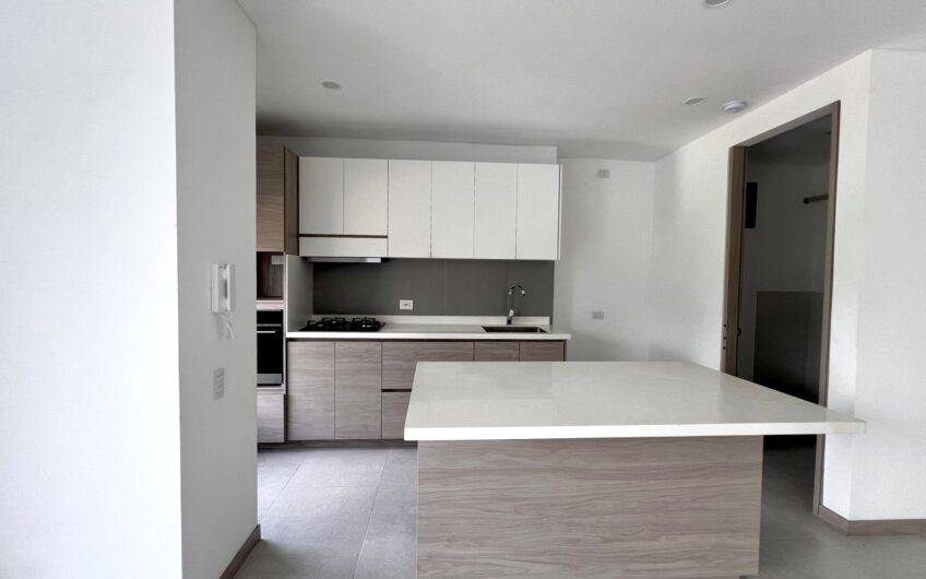 Espectacular apartamento para Arriendo en la Avenida Centenario